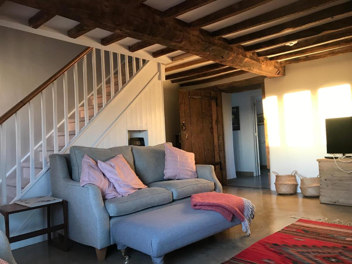 High Cogges Farm Holiday Cottages 威特尼 外观 照片
