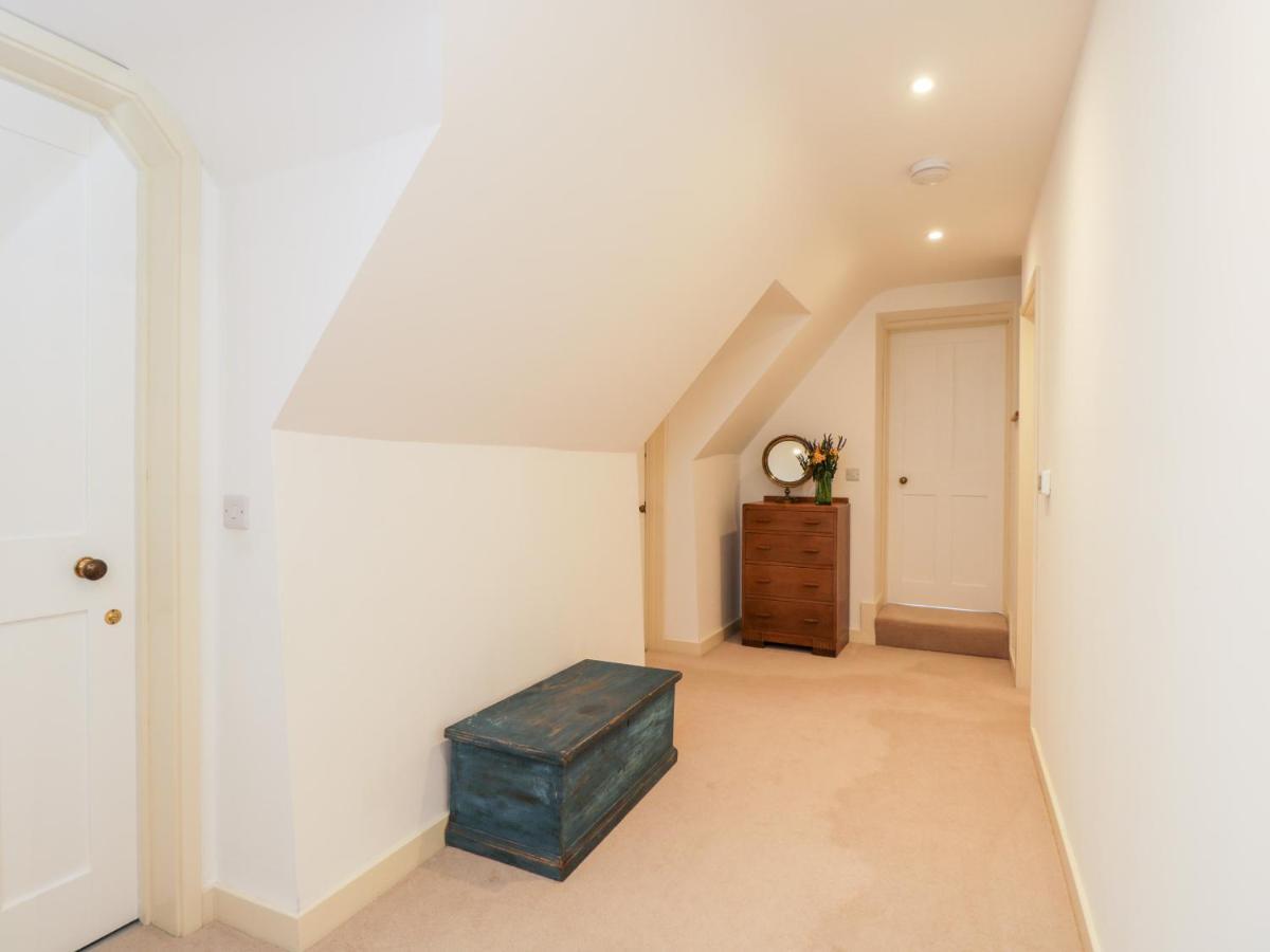 High Cogges Farm Holiday Cottages 威特尼 外观 照片
