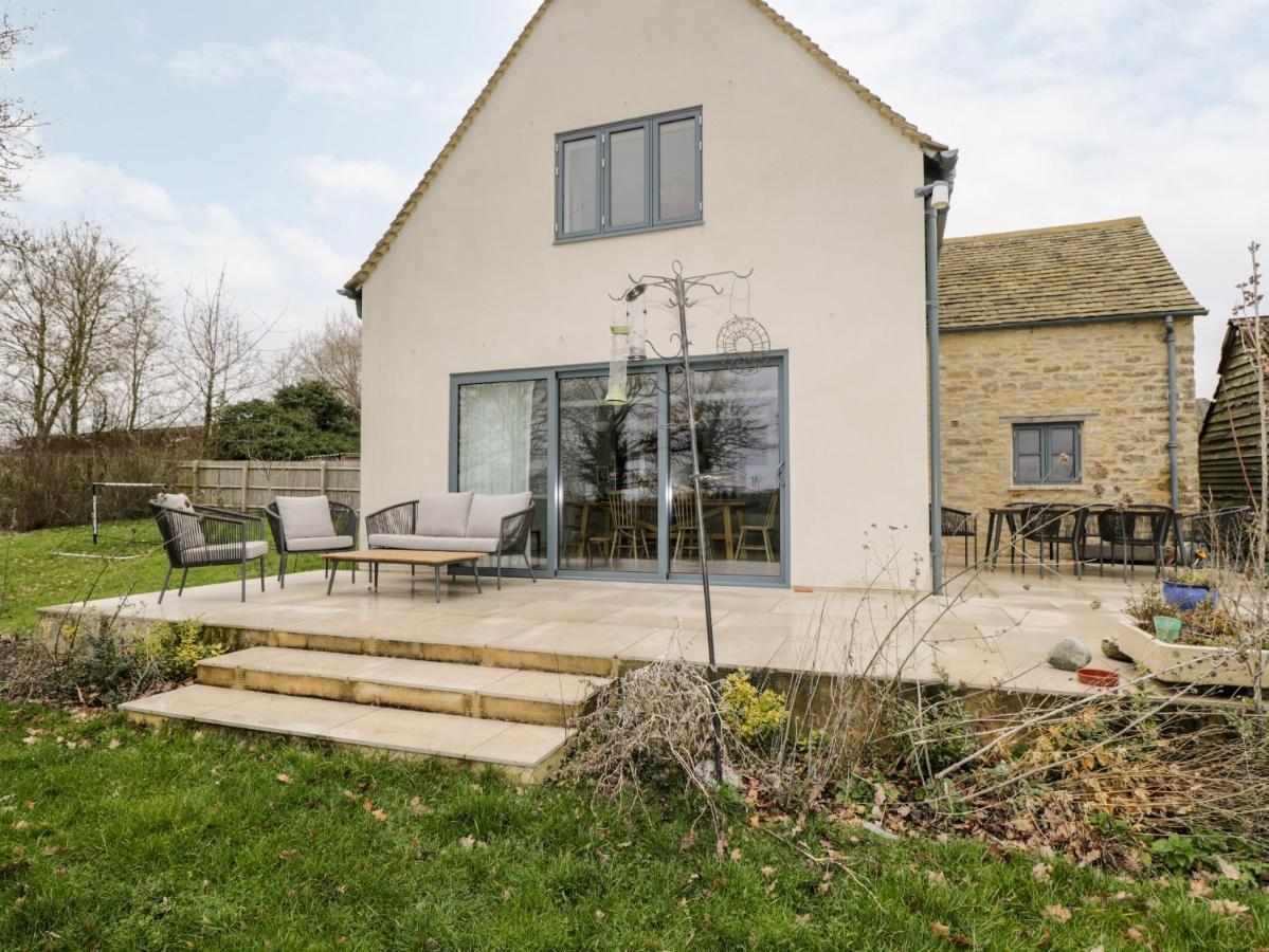 High Cogges Farm Holiday Cottages 威特尼 外观 照片