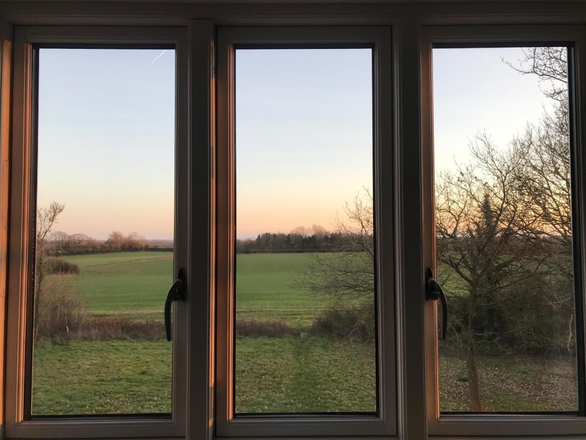 High Cogges Farm Holiday Cottages 威特尼 外观 照片