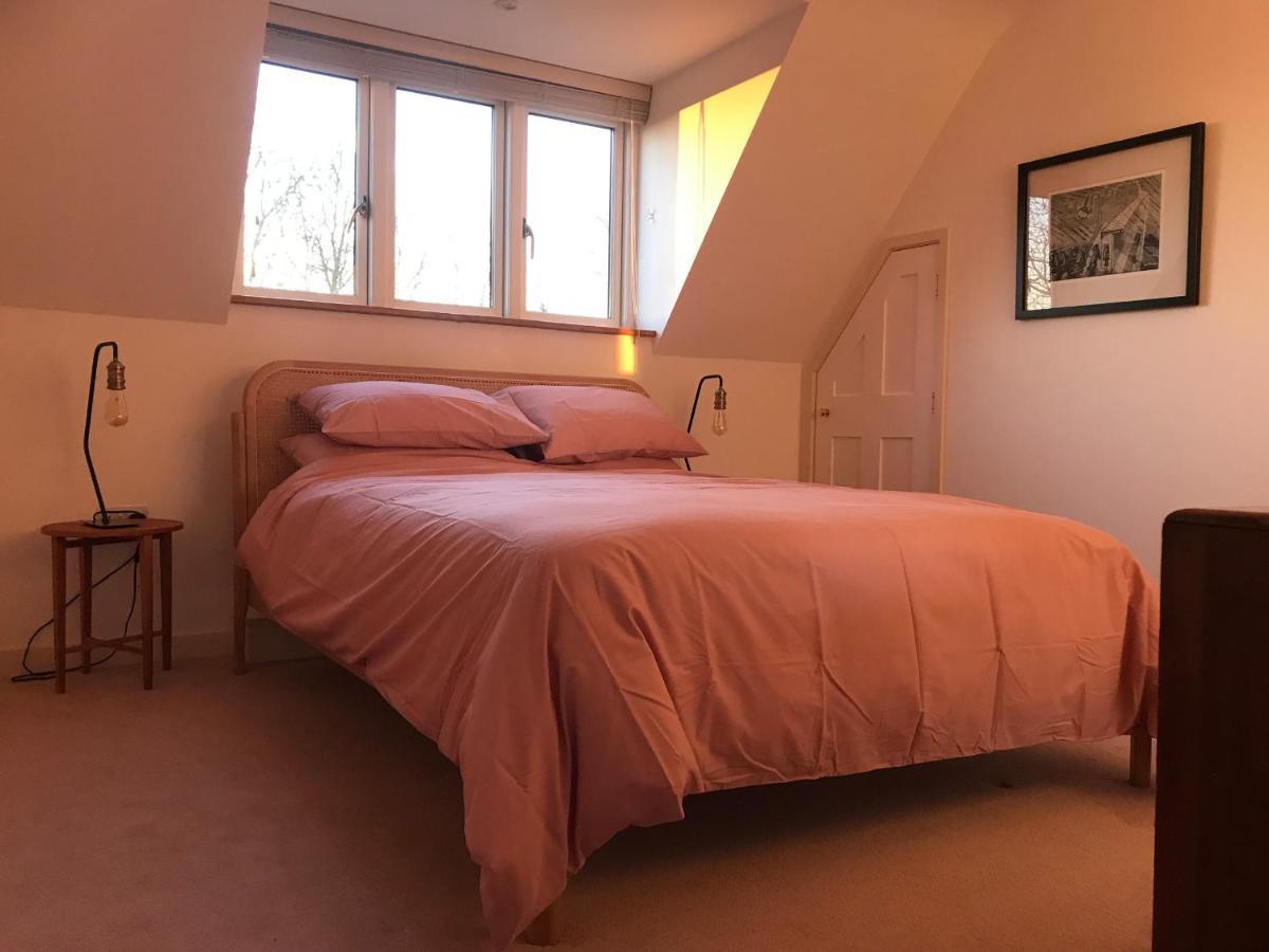 High Cogges Farm Holiday Cottages 威特尼 外观 照片